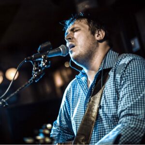 Guitar & Vocal (LV3)-image