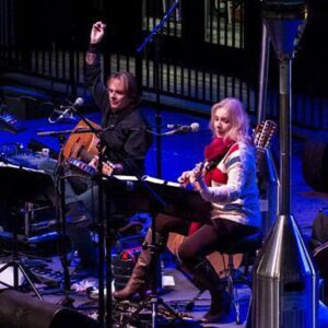 Guitar & Vocal Duo (LV14)-image