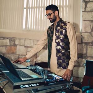 Indian DJ (UT1)-image