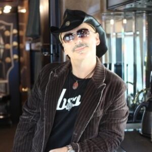 Guitar & Vocal (LV6)-image